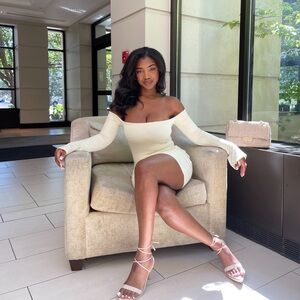 Oh Polly long sleeve Mini Dress